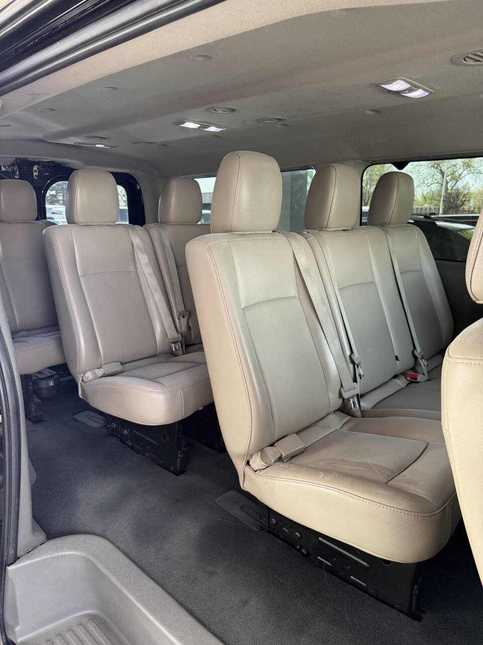 Used 2018 Nissan NV 3500 SL image 5