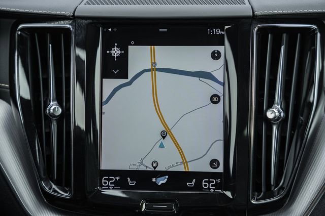 Used 2021 Volvo XC60 T6 R-Design w/ Advanced Package image 21