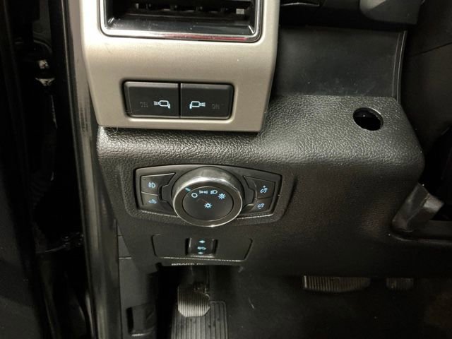 Used 2021 Ford F250 Lariat w/ Lariat Value Package image 20