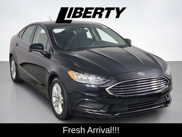 Used 2018 Ford Fusion SE w/ Fusion SE Technology Package FWD image 1