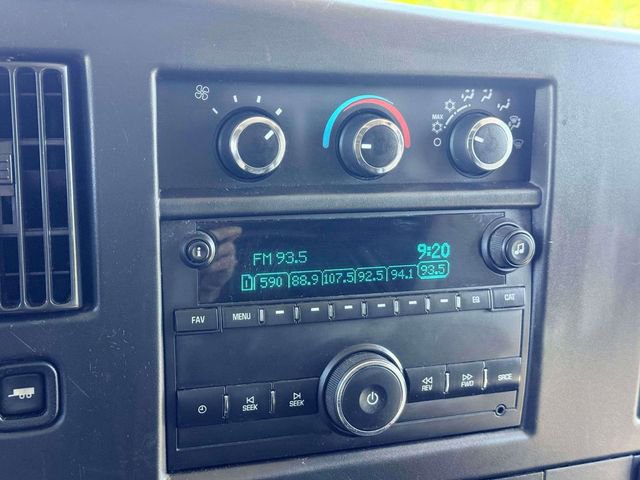 Used 2020 GMC Savana 3500 w/ Driver Convenience Package RWD image 20