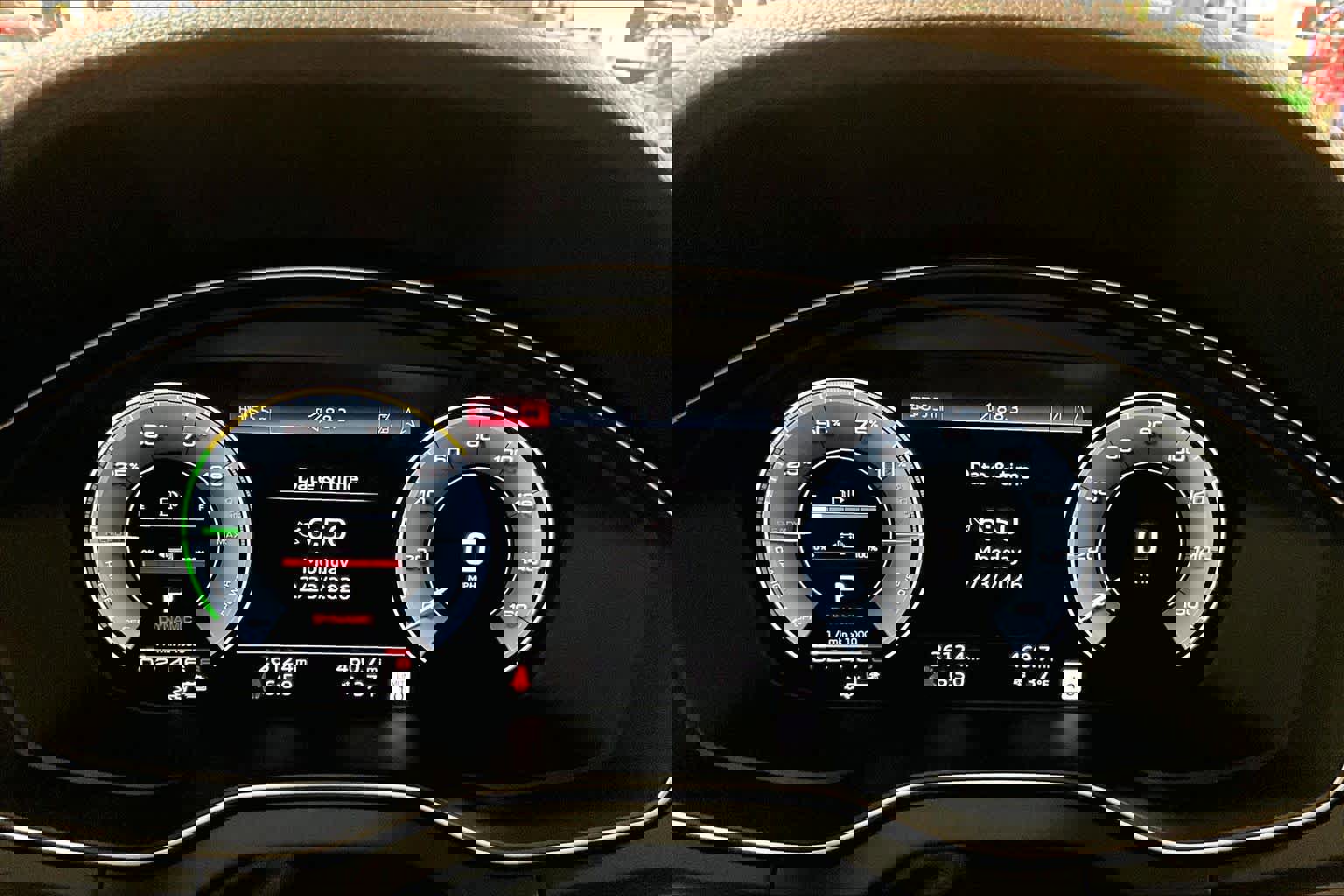 Used 2024 Audi Q5 e Prestige image 26