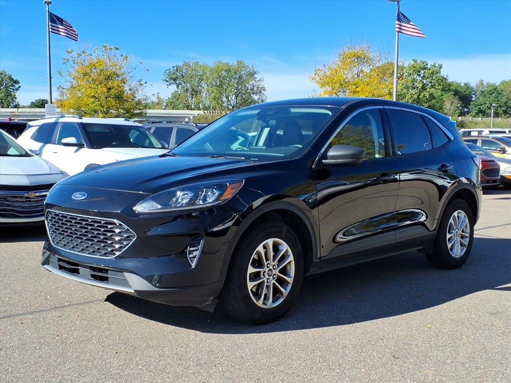 Used 2022 Ford Escape SE