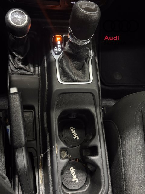Used 2021 Jeep Wrangler Unlimited Sport AWD/4WD image 22
