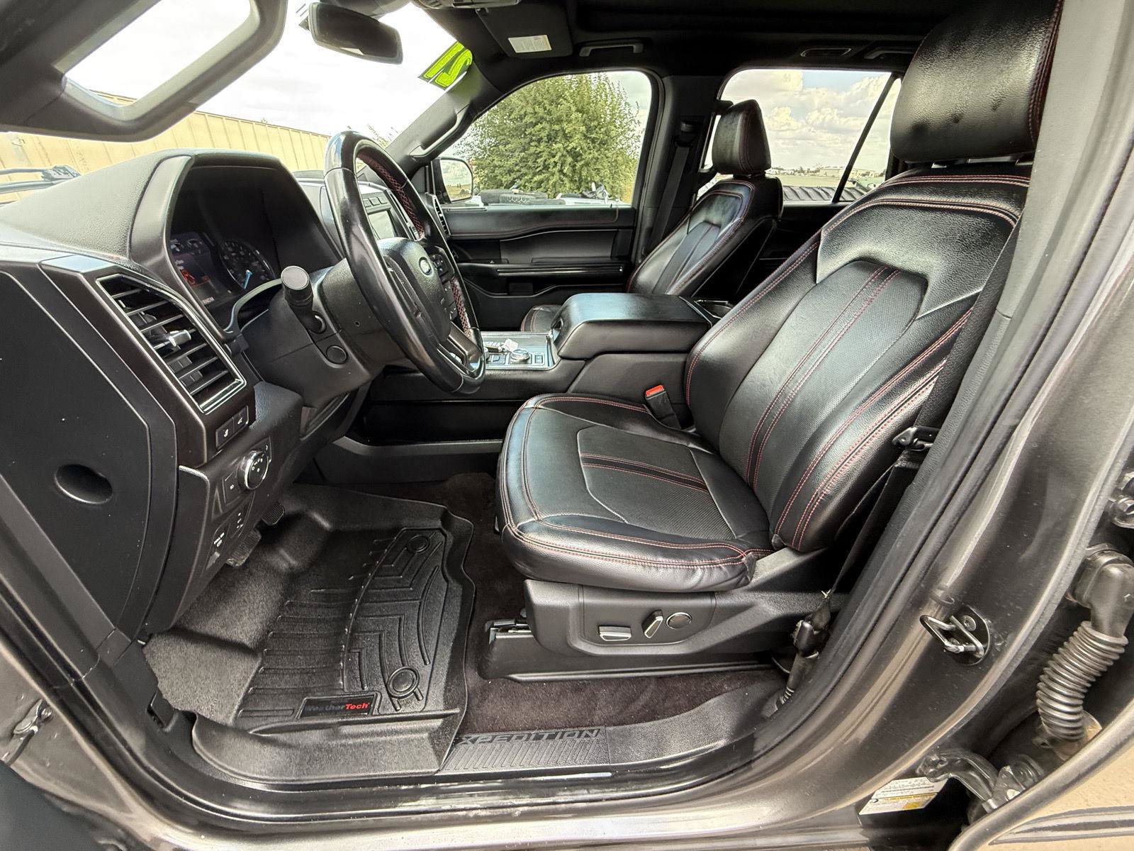 Used 2021 Ford Expedition Limited AWD/4WD image 12