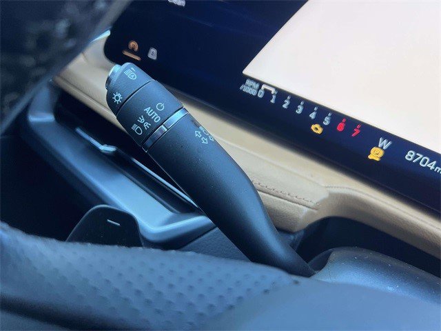 Certified 2024 Cadillac XT4 Sport image 28