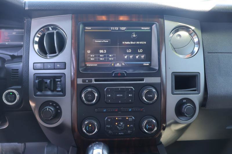 Used 2015 Ford Expedition EL Platinum AWD/4WD image 22