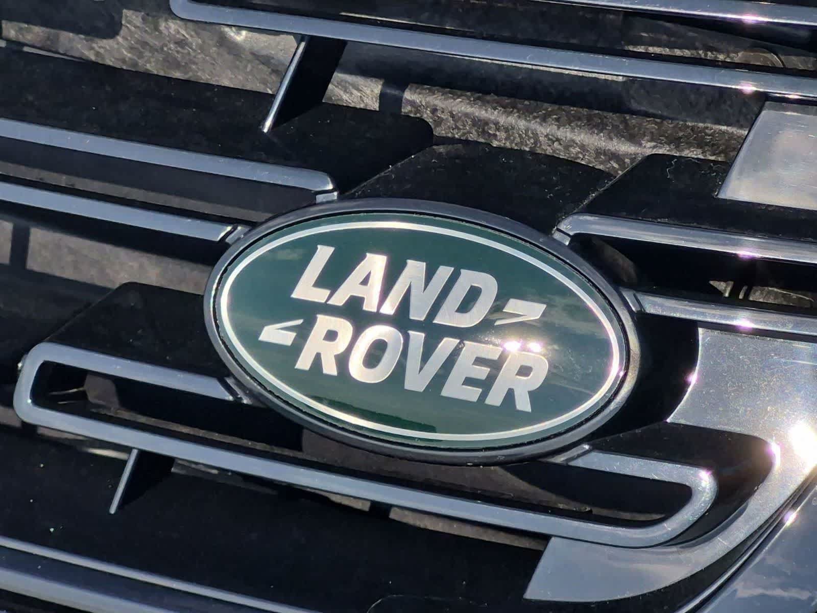 New 2026 Land Rover Range Rover Evoque Hoxton AWD/4WD image 11