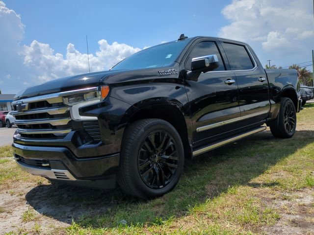 Used 2023 Chevrolet Silverado 1500 High Country w/ Technology Package image 8