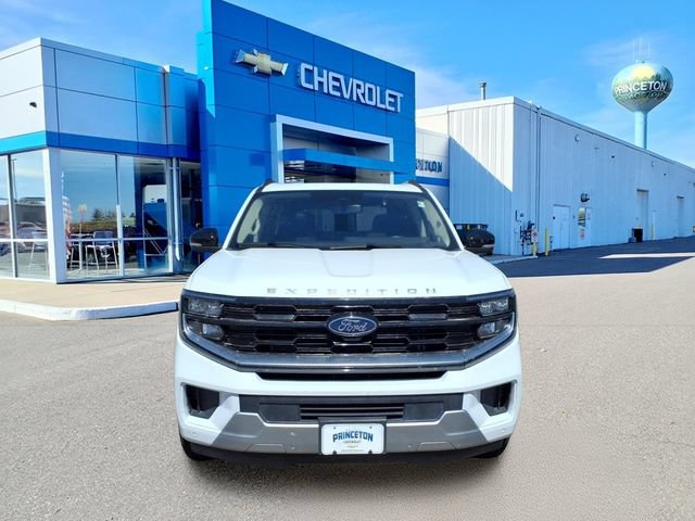 Used 2025 Ford Expedition Max Platinum AWD/4WD image 9