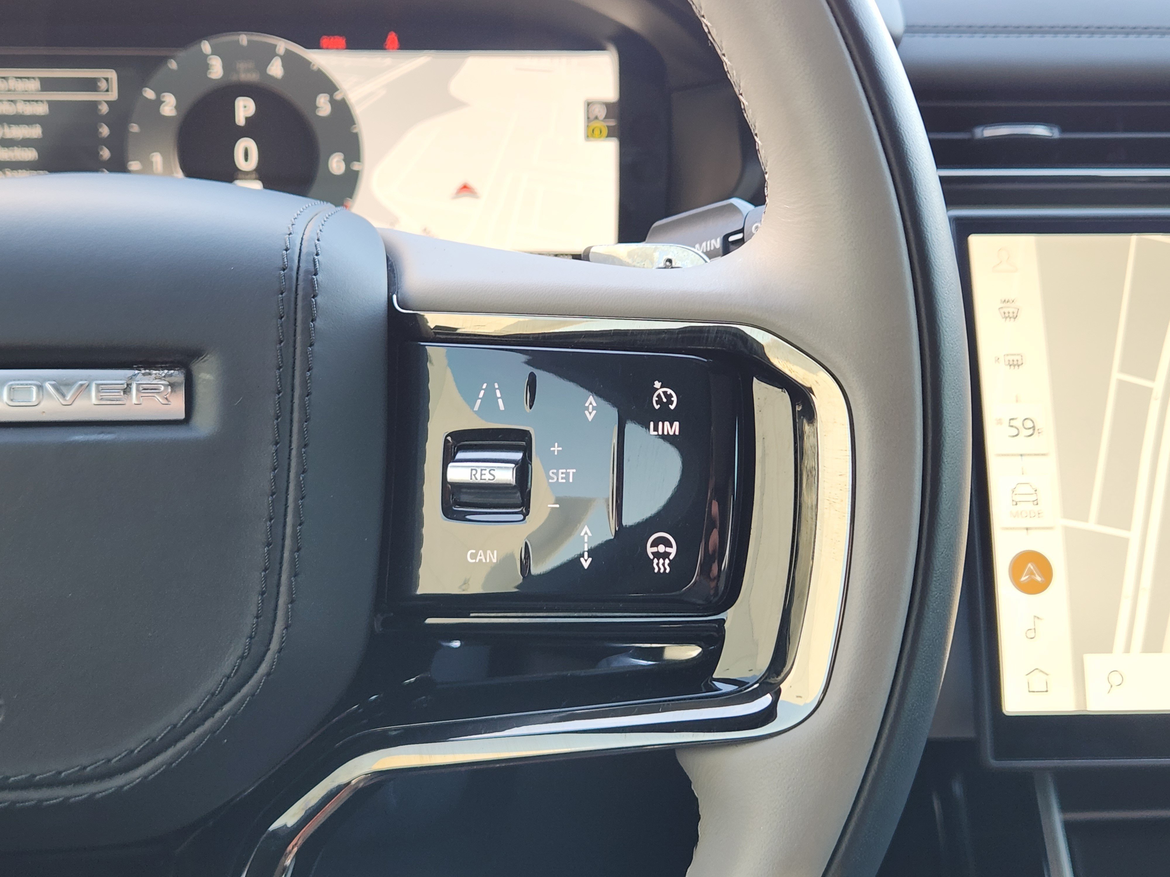 Certified 2026 Land Rover Range Rover Velar Dynamic SE AWD/4WD image 25