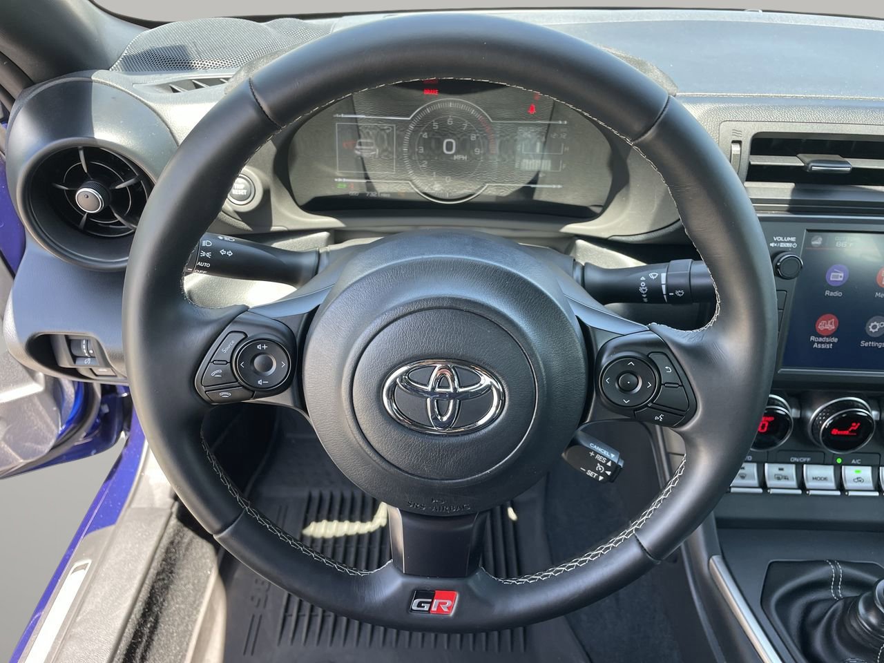 Used 2023 Toyota GR86 Premium w/ ALL Weather Mat Package (TMS) RWD image 28