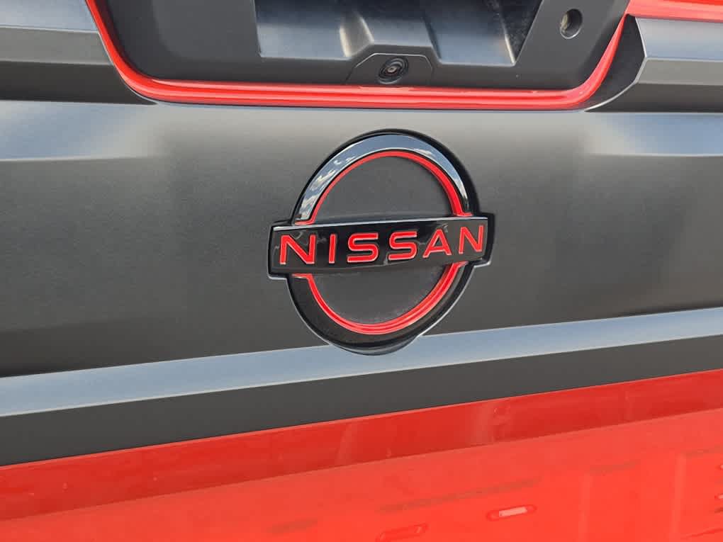 Used 2025 Nissan Frontier Pro-X w/ Tow Package RWD image 21