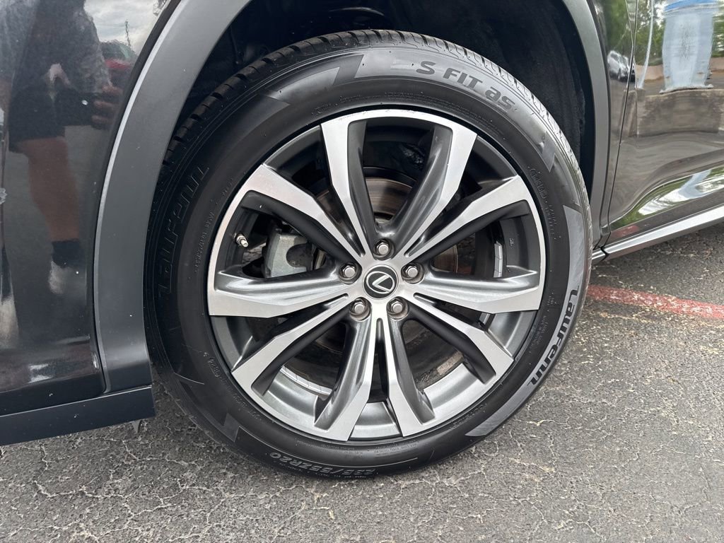 Used 2019 Lexus RX 350 FWD w/ Navigation Package image 2