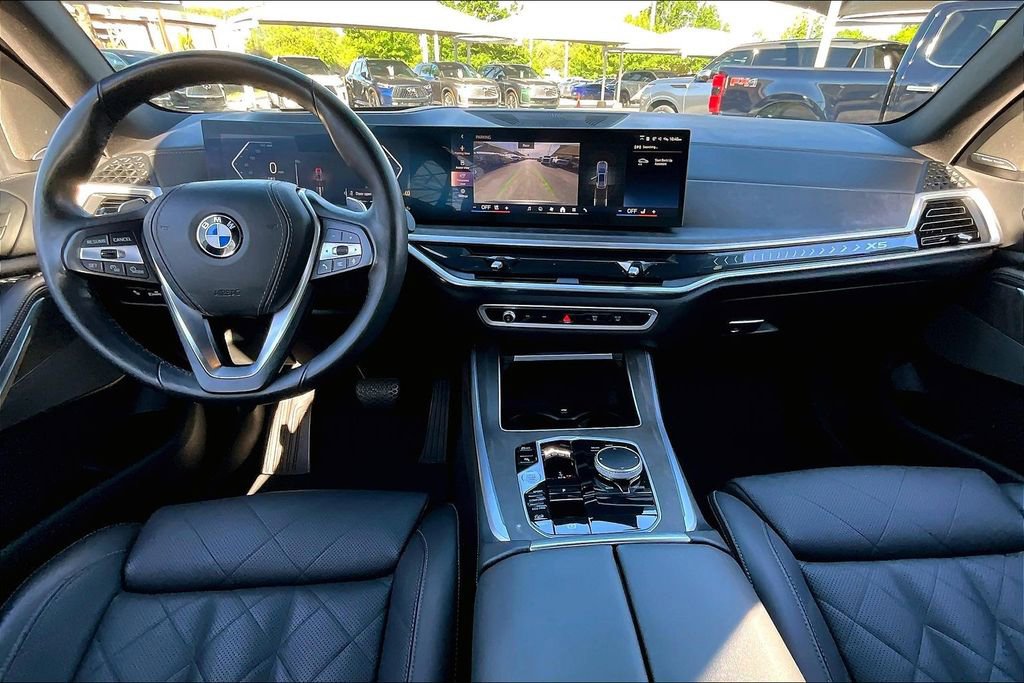 Used 2025 BMW X5 xDrive40i AWD/4WD image 18
