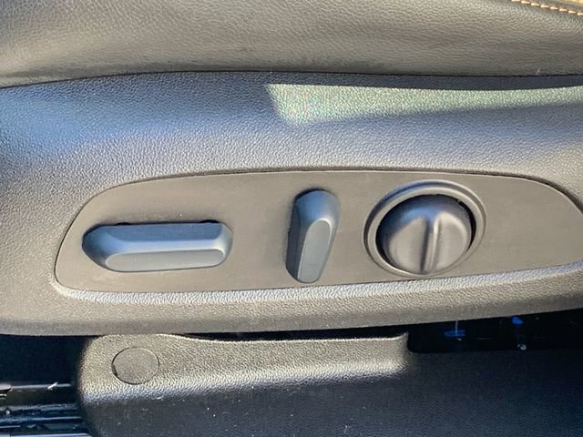 Used 2022 Chevrolet Equinox Premier image 40