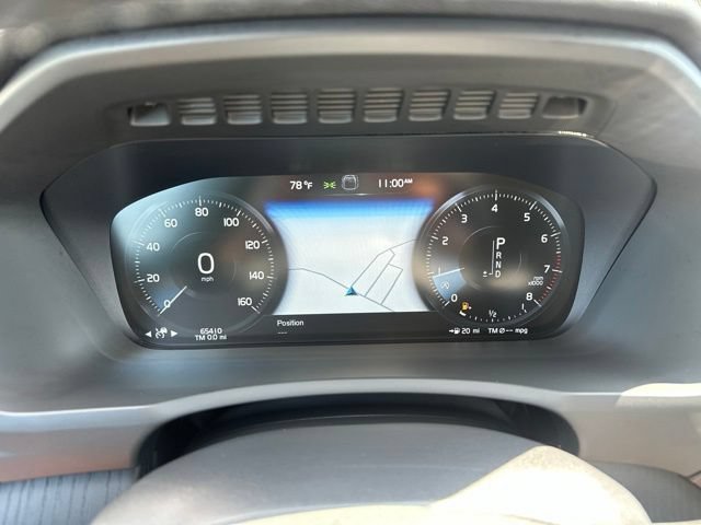 Used 2020 Volvo XC90 T5 Momentum AWD/4WD image 25