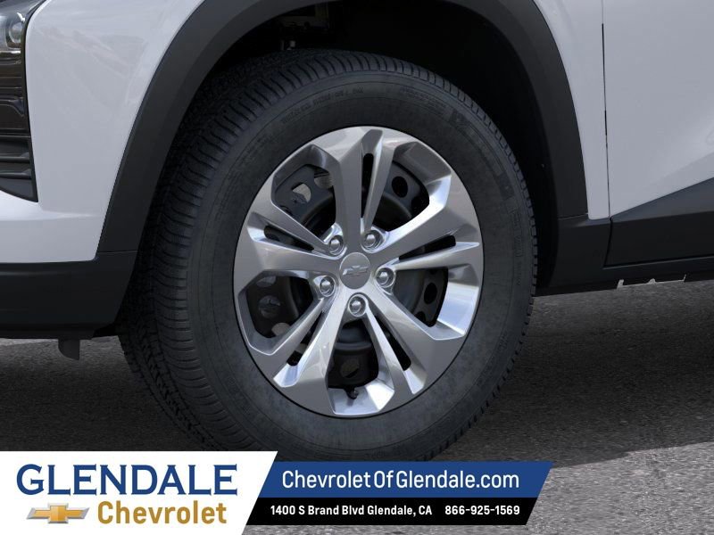 New 2026 Chevrolet Trax LS w/ Driver Confidence Package image 9