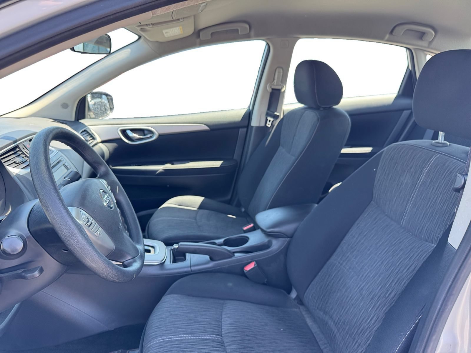 Used 2014 Nissan Sentra SV FWD image 9