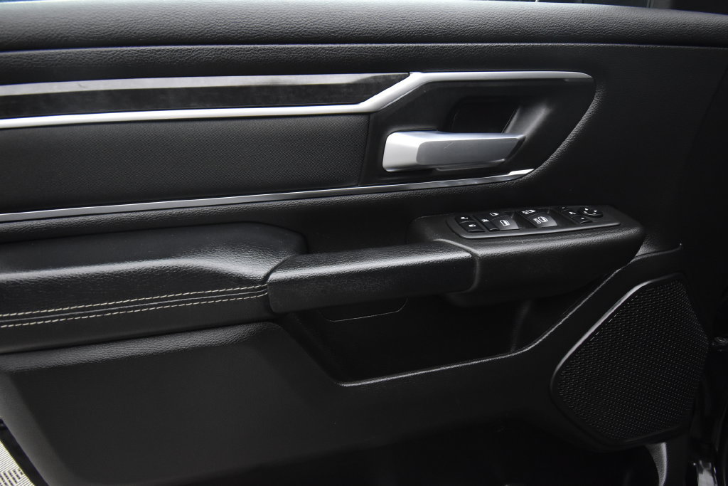 Used 2024 RAM 1500 Big Horn AWD/4WD image 20