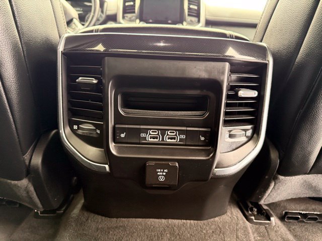 Used 2022 RAM 1500 Laramie AWD/4WD image 29