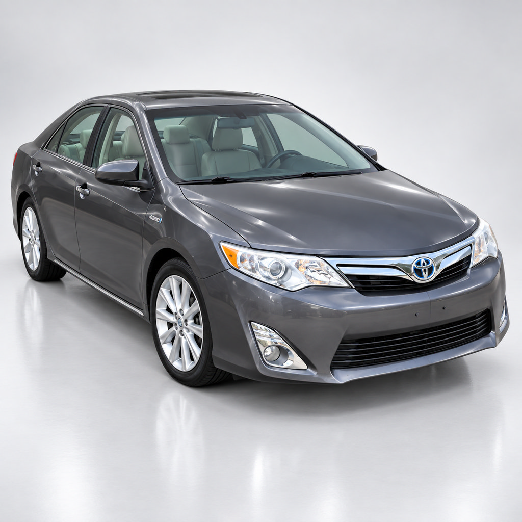 Used 2014 Toyota Camry XLE w/ Leather Package FWD image 15