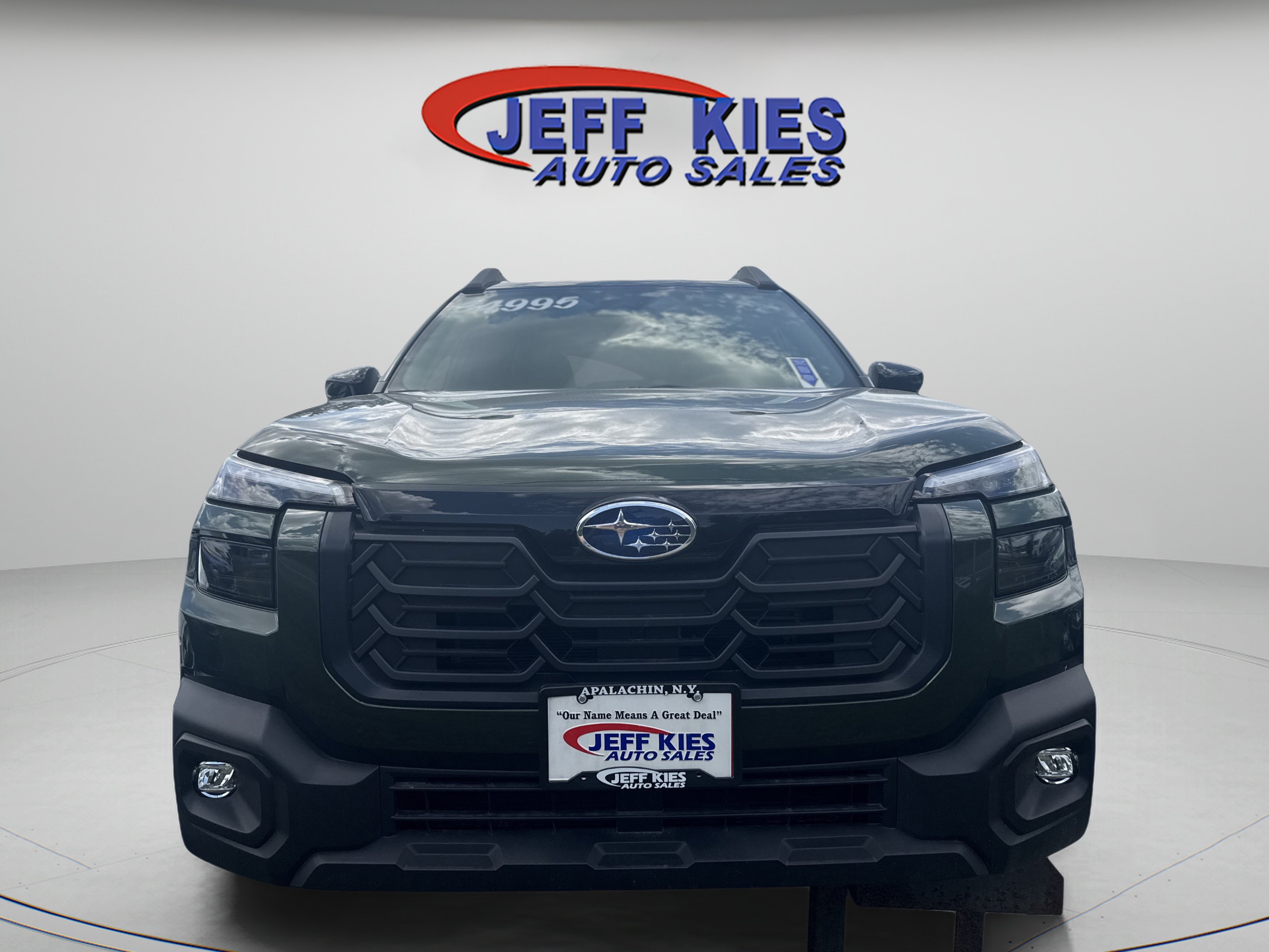 Used 2026 Subaru Outback Premium AWD/4WD image 2