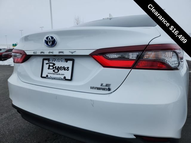 Used 2022 Toyota Camry LE image 12