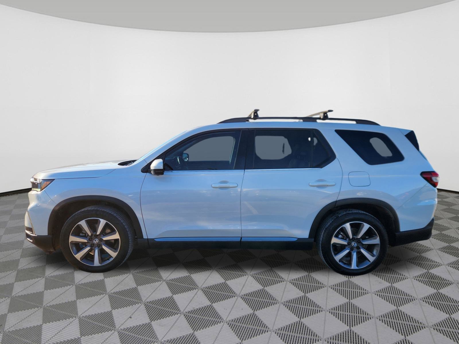Certified 2023 Honda Pilot Elite image 5
