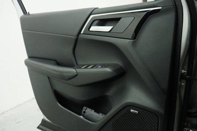 New 2026 Mitsubishi Outlander SE FWD image 15
