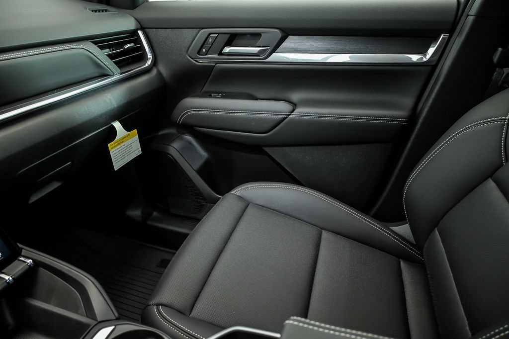 New 2026 GMC Terrain Elevation w/ Elevation Premium Package AWD/4WD image 16