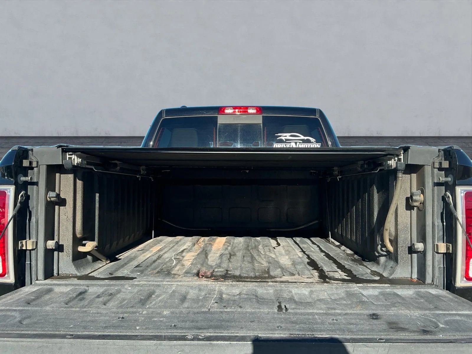 Used 2014 RAM 1500 Limited image 17