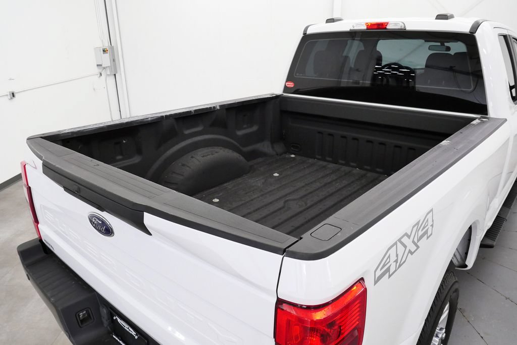 Used 2020 Ford F250 XL w/ Power Equipment Group AWD/4WD image 39