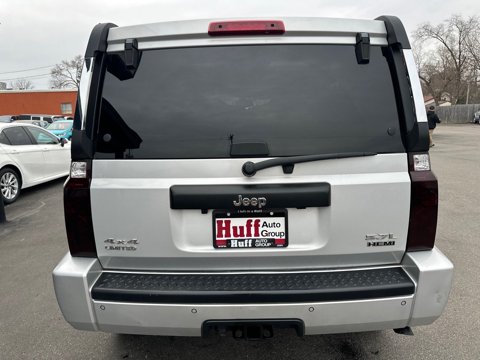 Used 2006 Jeep Commander Limited AWD/4WD image 7