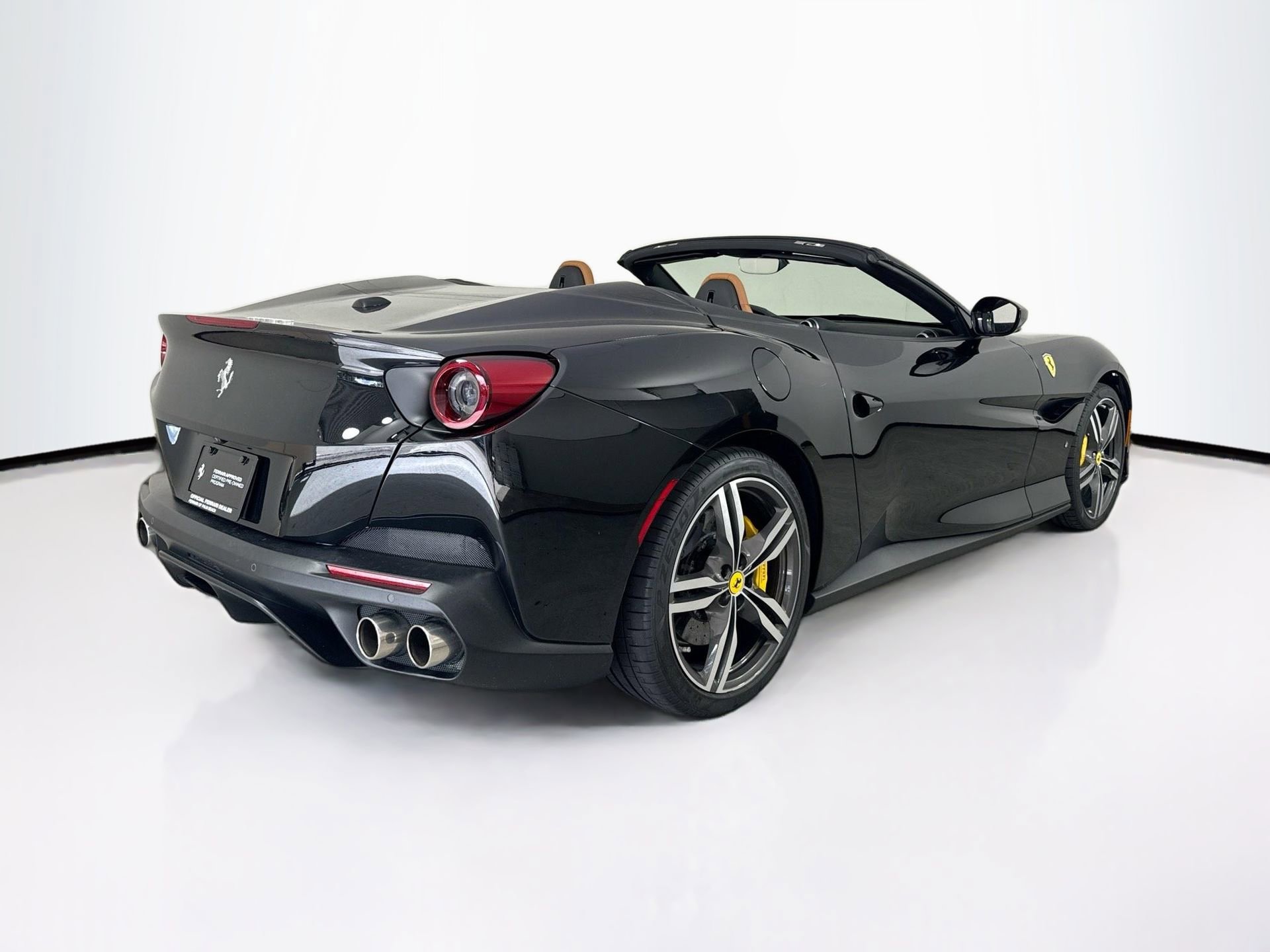Certified 2019 Ferrari Portofino RWD image 7