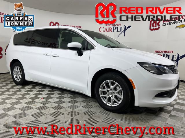 Used 2023 Chrysler Voyager LX