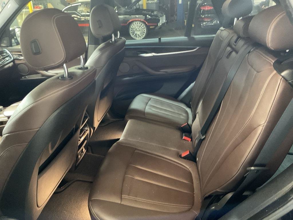 Used 2018 BMW X5 xDrive50i AWD/4WD image 27