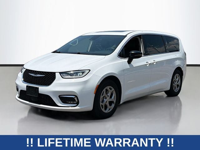 Used 2024 Chrysler Pacifica Limited FWD video 2