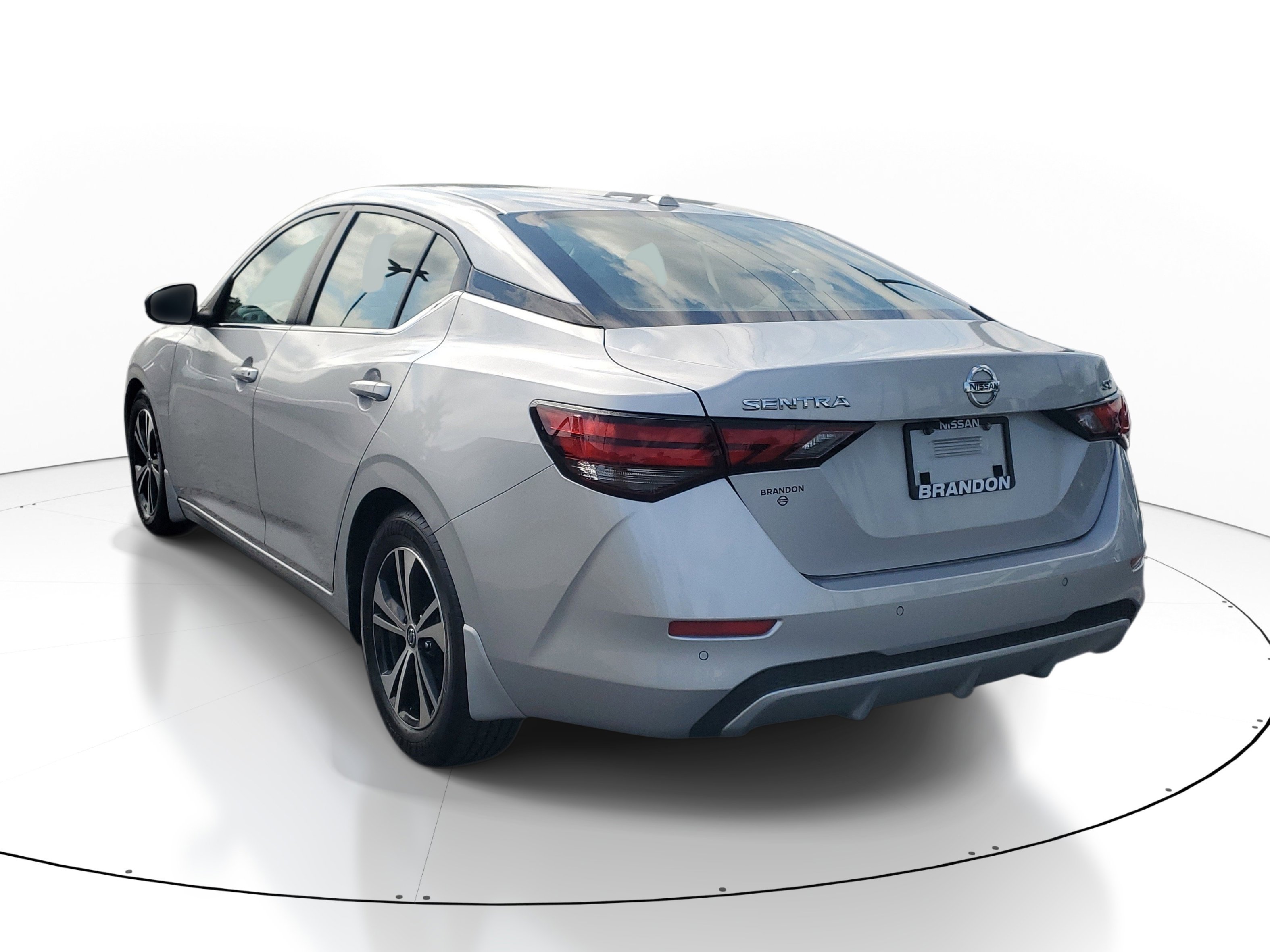 Used 2020 Nissan Sentra SV image 5