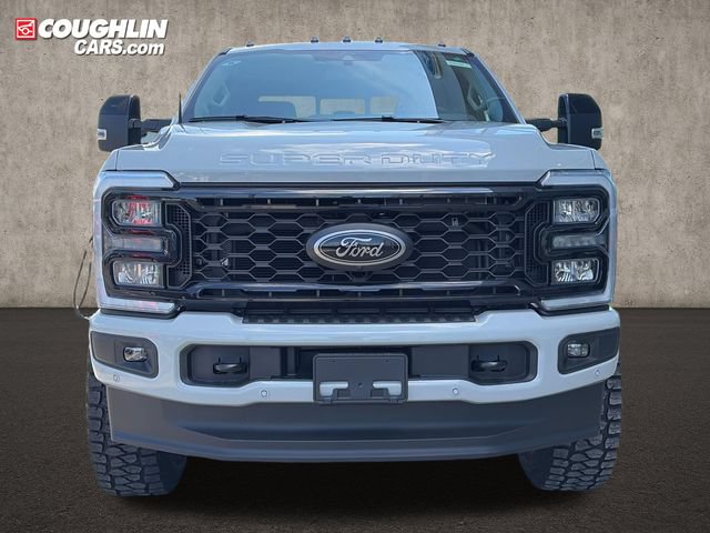 New 2026 Ford F250 Lariat w/ Black Appearance Package AWD/4WD image 2