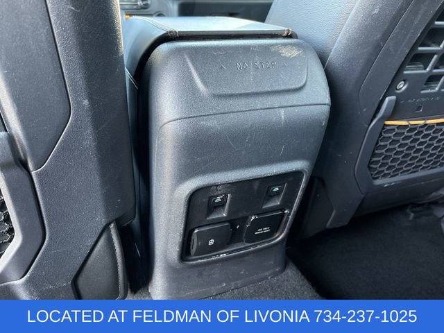 Used 2024 Ford Bronco Badlands image 21