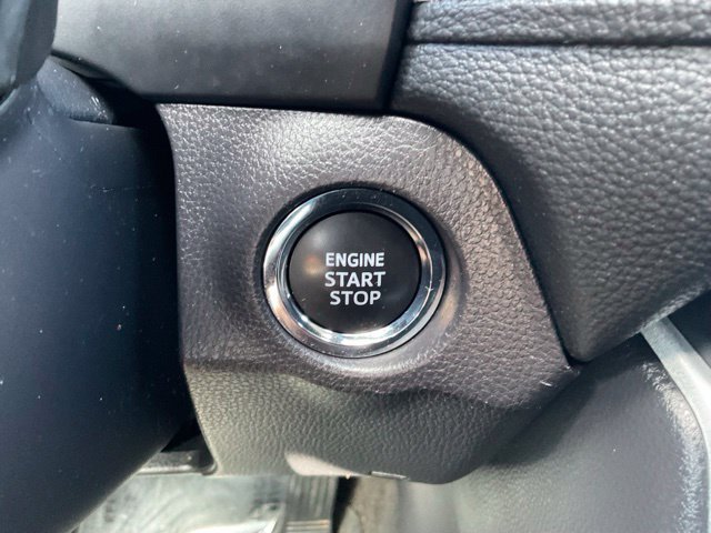 Used 2025 Toyota RAV4 XLE AWD/4WD image 20