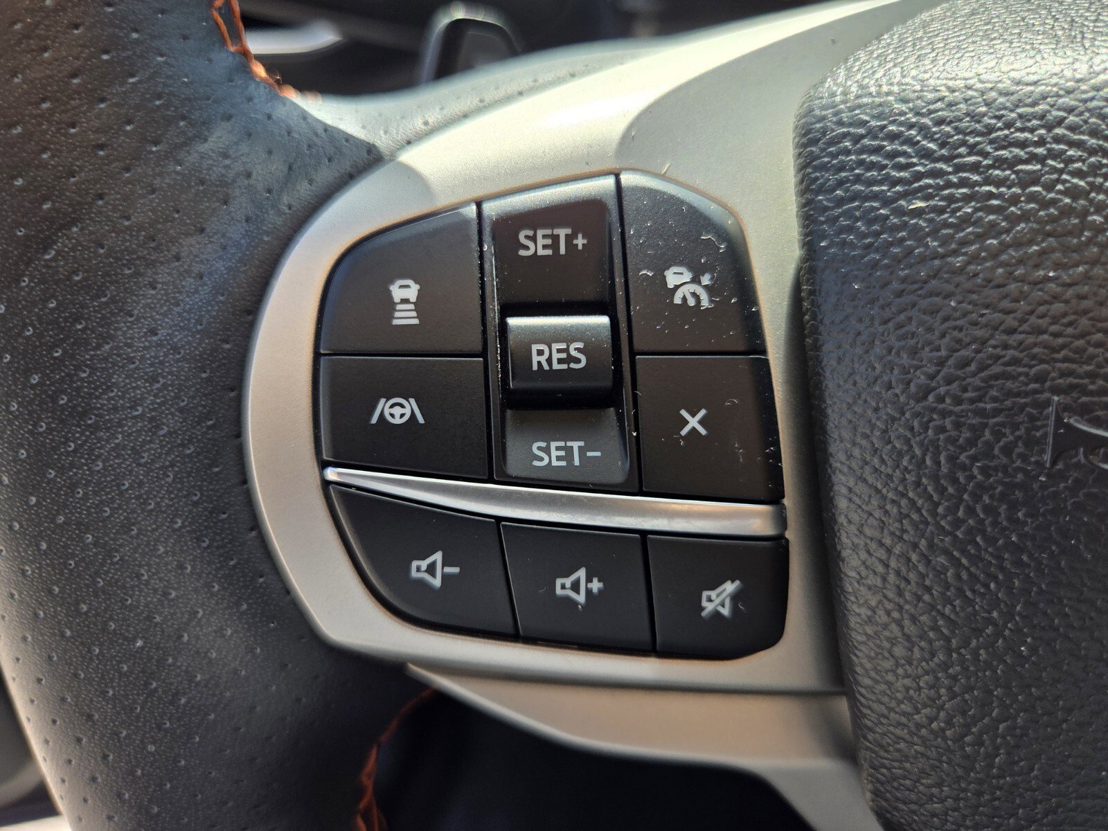 Used 2023 Ford Explorer Timberline w/ Timberline Technology Package AWD/4WD image 23