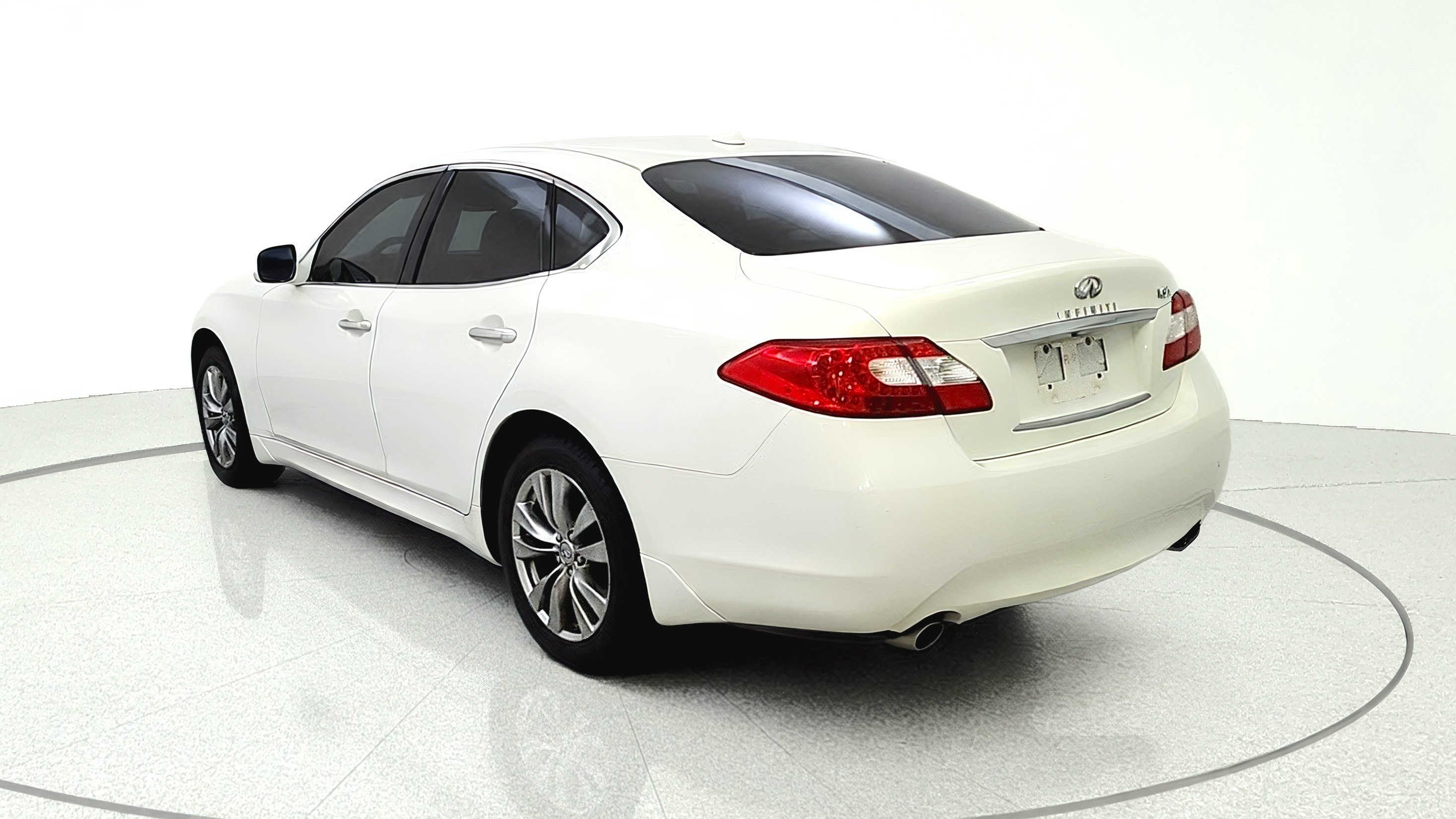 Used 2012 INFINITI M37 x w/ Deluxe Touring Pkg AWD/4WD image 5