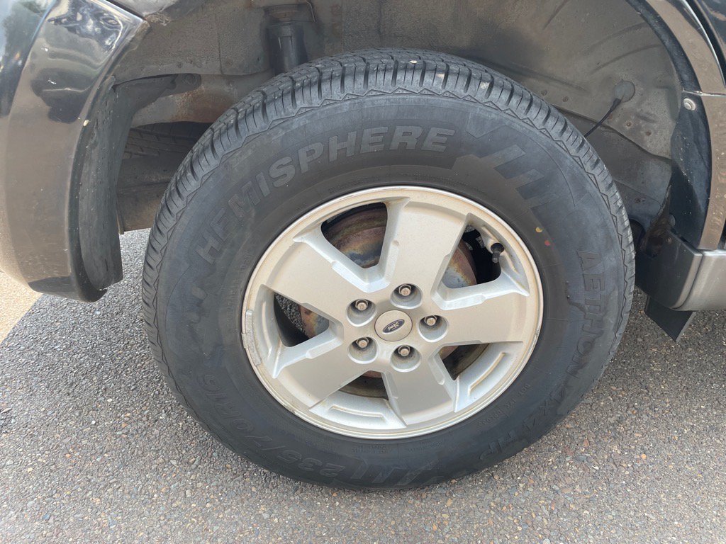Used 2009 Ford Escape XLT FWD image 27