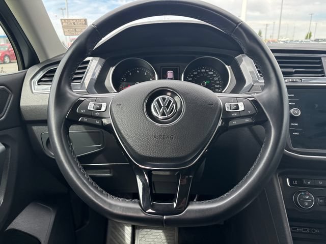 Used 2019 Volkswagen Tiguan SE AWD/4WD image 14