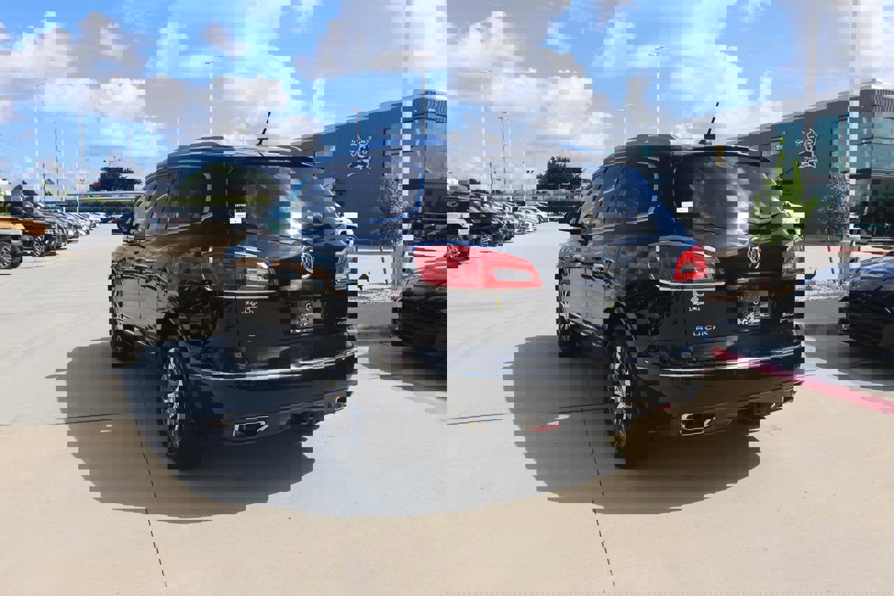 Used 2017 Buick Enclave Premium w/ Experience Buick Package image 4