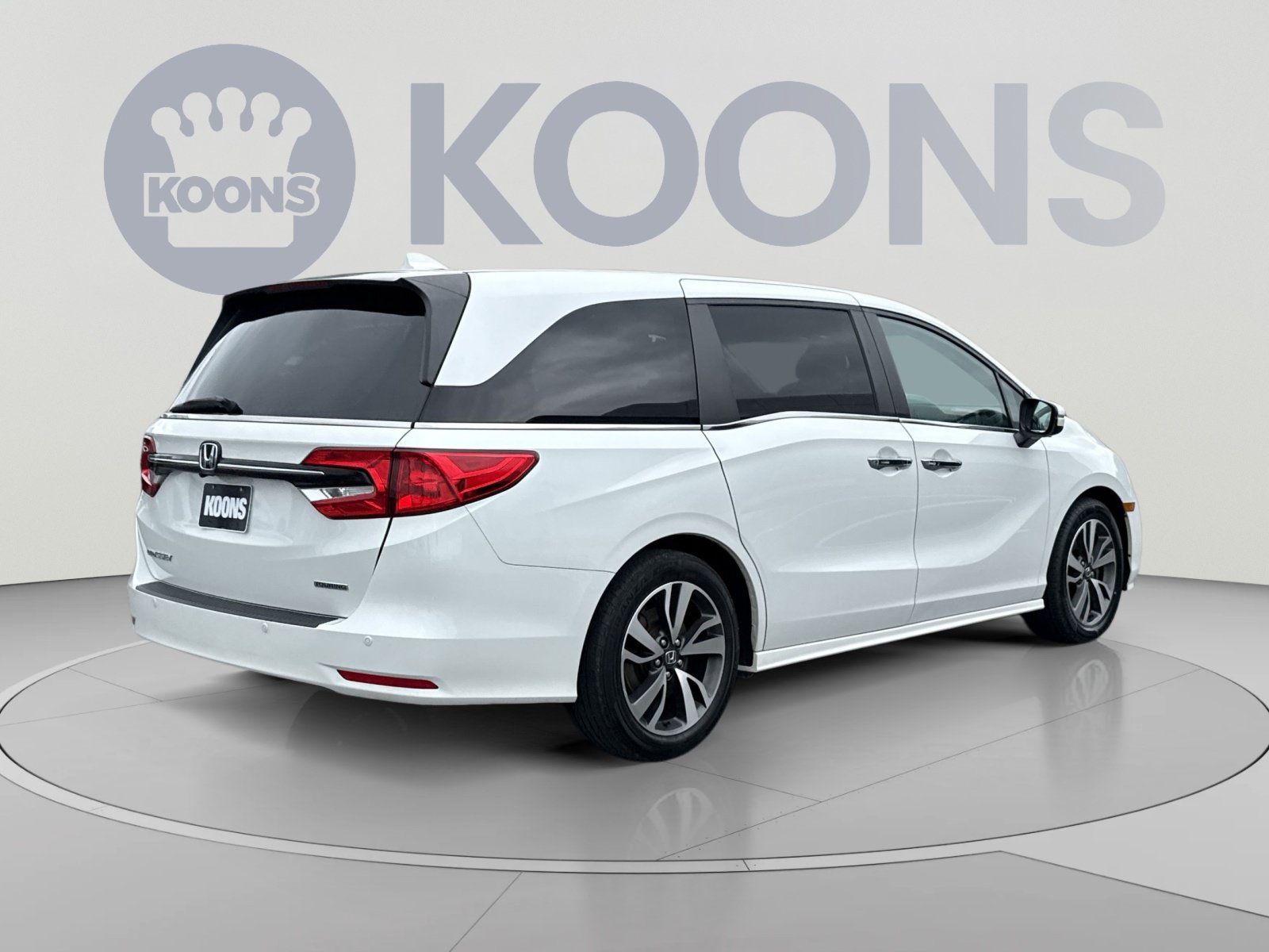 Used 2023 Honda Odyssey Touring image 7