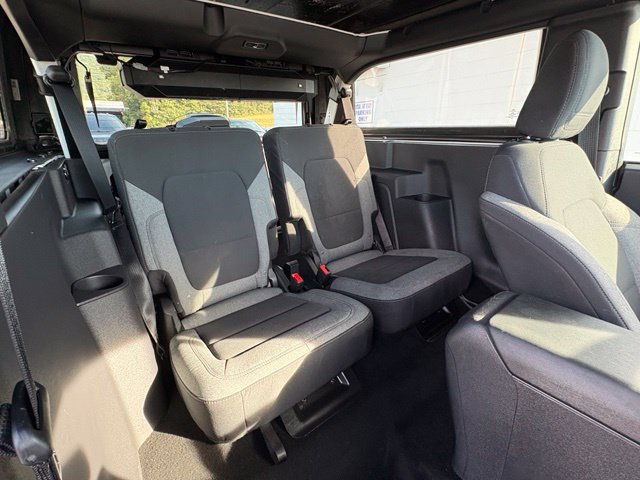 Used 2023 Ford Bronco 2-Door AWD/4WD image 31