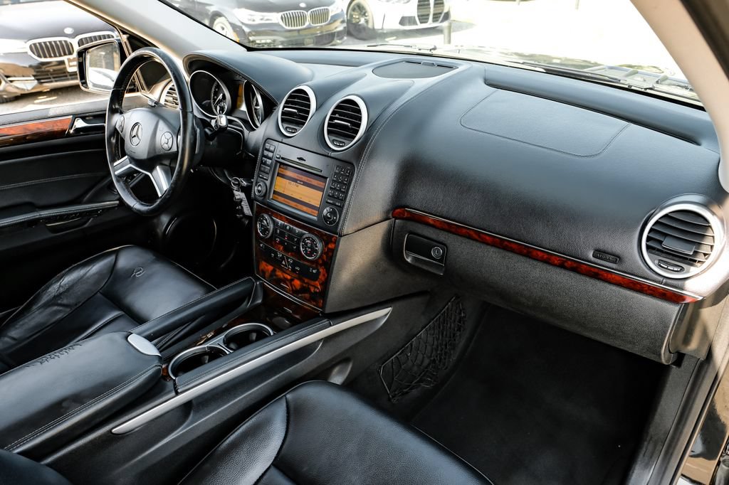 Used 2011 Mercedes-Benz GL 320 BlueTEC 4MATIC image 10